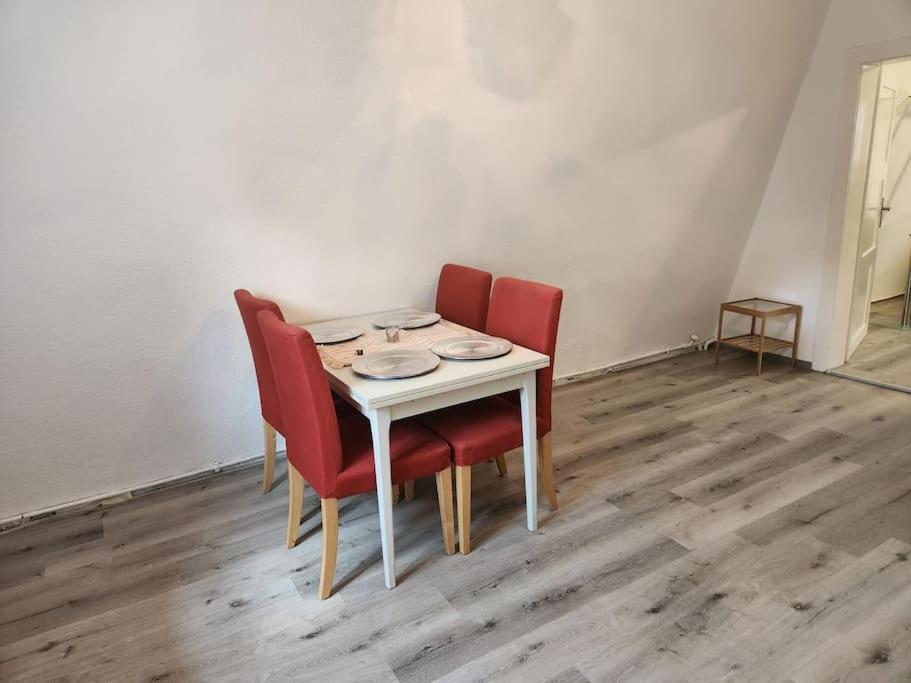 Tor Stay - Charmante 2 Zimmer Apartment Ансбах Экстерьер фото