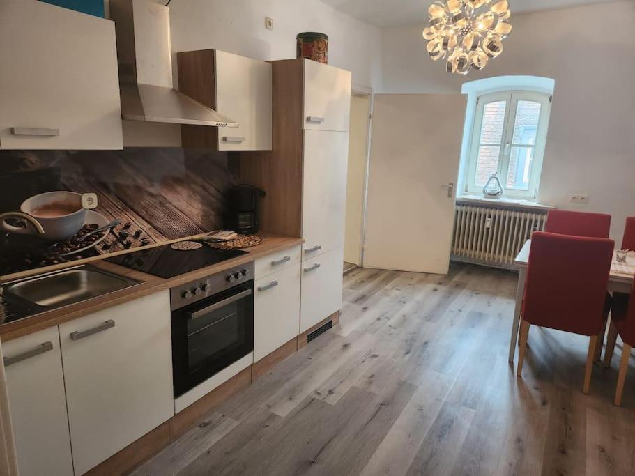 Tor Stay - Charmante 2 Zimmer Apartment Ансбах Экстерьер фото